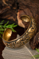 Gaelic bracelet boken of Kells, bronze