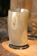 Horn cup Wigmar, 300-500 ml