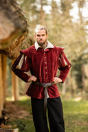 Open-sleeve doublet, red