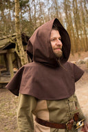 Medieval chaperon Walt, brown