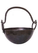 Pan with hinge
