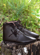 Ankle boots, 15th century, brown