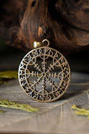 Viking pendant Aegisjalmur, bronze