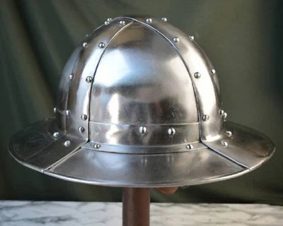 Ketelhoed middeleeuwse helm
