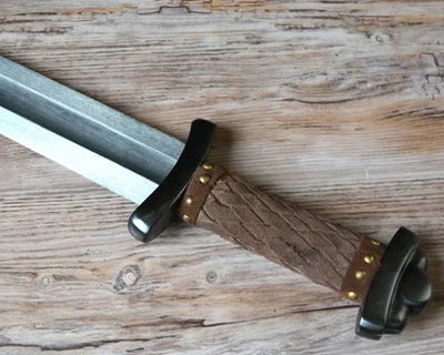Replica van een Viking zwaard