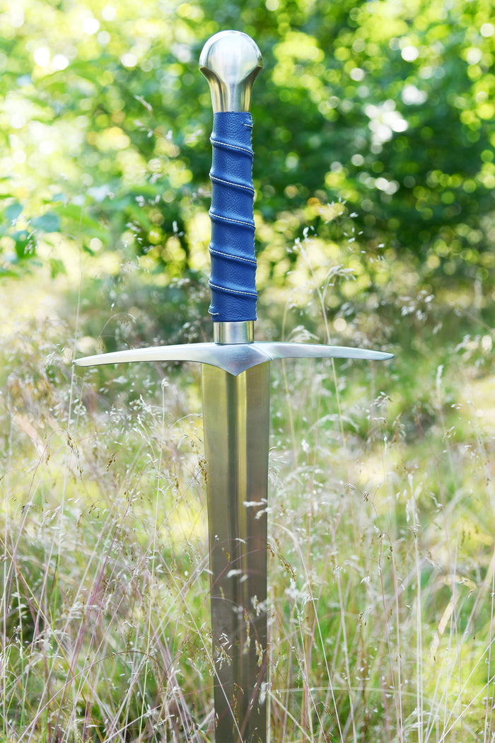 16th century hand-and-a-half sword, blunt (battle-ready)