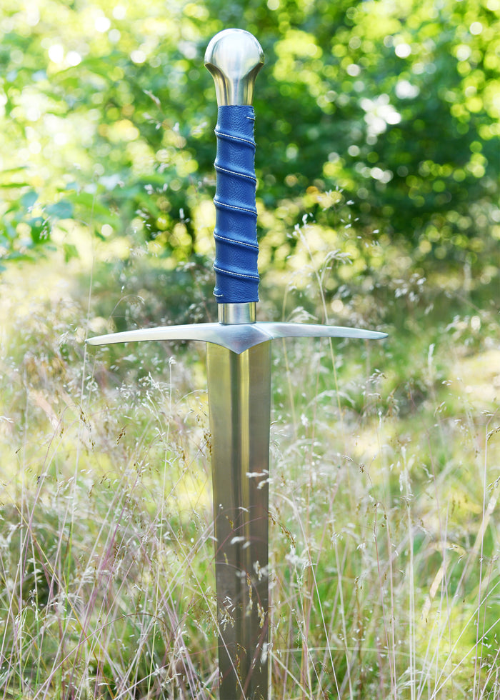 16th century hand-and-a-half sword, blunt (battle-ready)