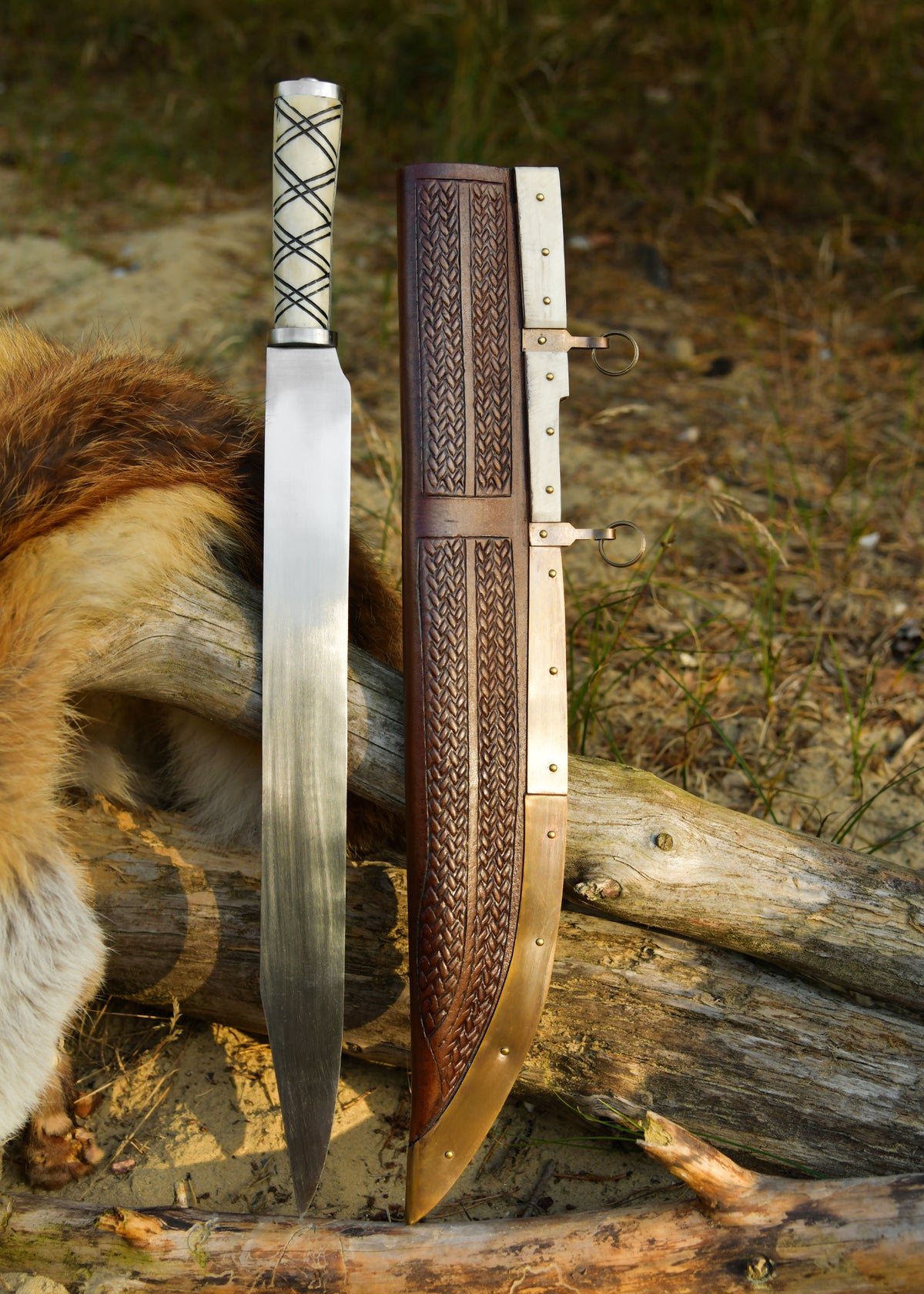 Deepeeka Viking seax met schede, semi-scherp