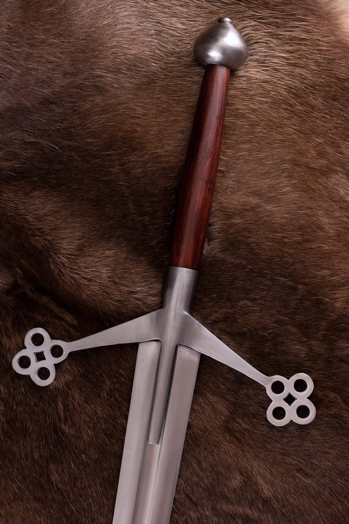 Claymore Kelvingrove Museum, semi-sharp