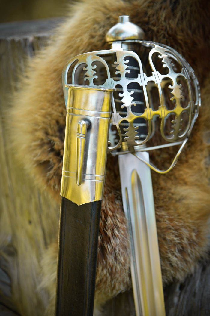 Deepeeka Eglinton 'Pinch of Snuff' Scottish Highland Officer's Broadsword, 18e eeuw, semi-scherp
