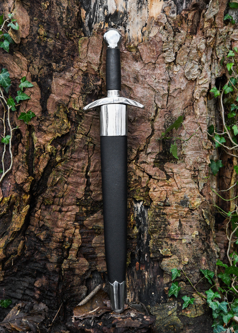 Mittelalterlicher Quillon Dolch, halbscharf