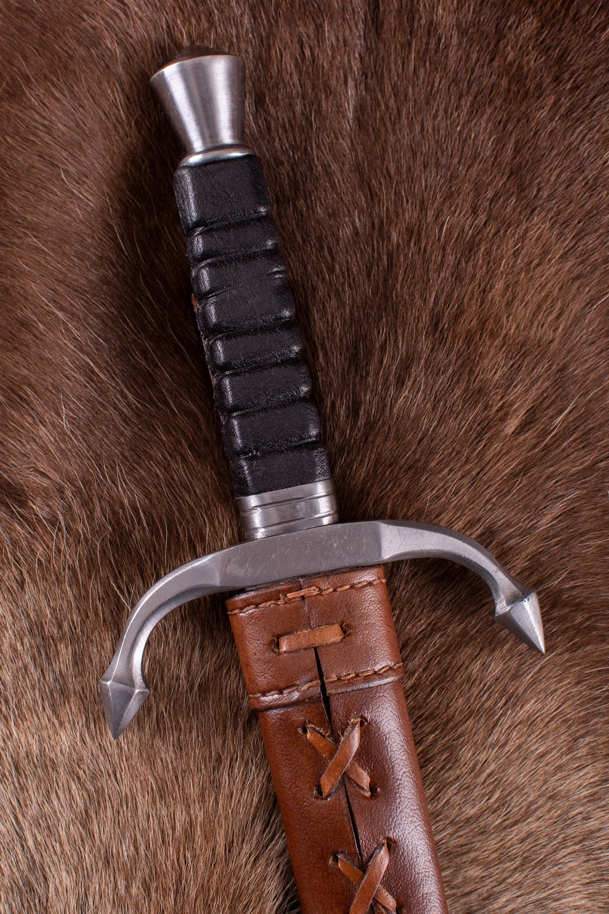 Renaissance main gauche, semi-sharp