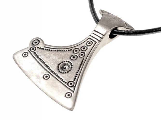 Perun axe-amulet Bergen, 11th century, bronze