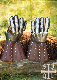 Armored gloves Visby brown front