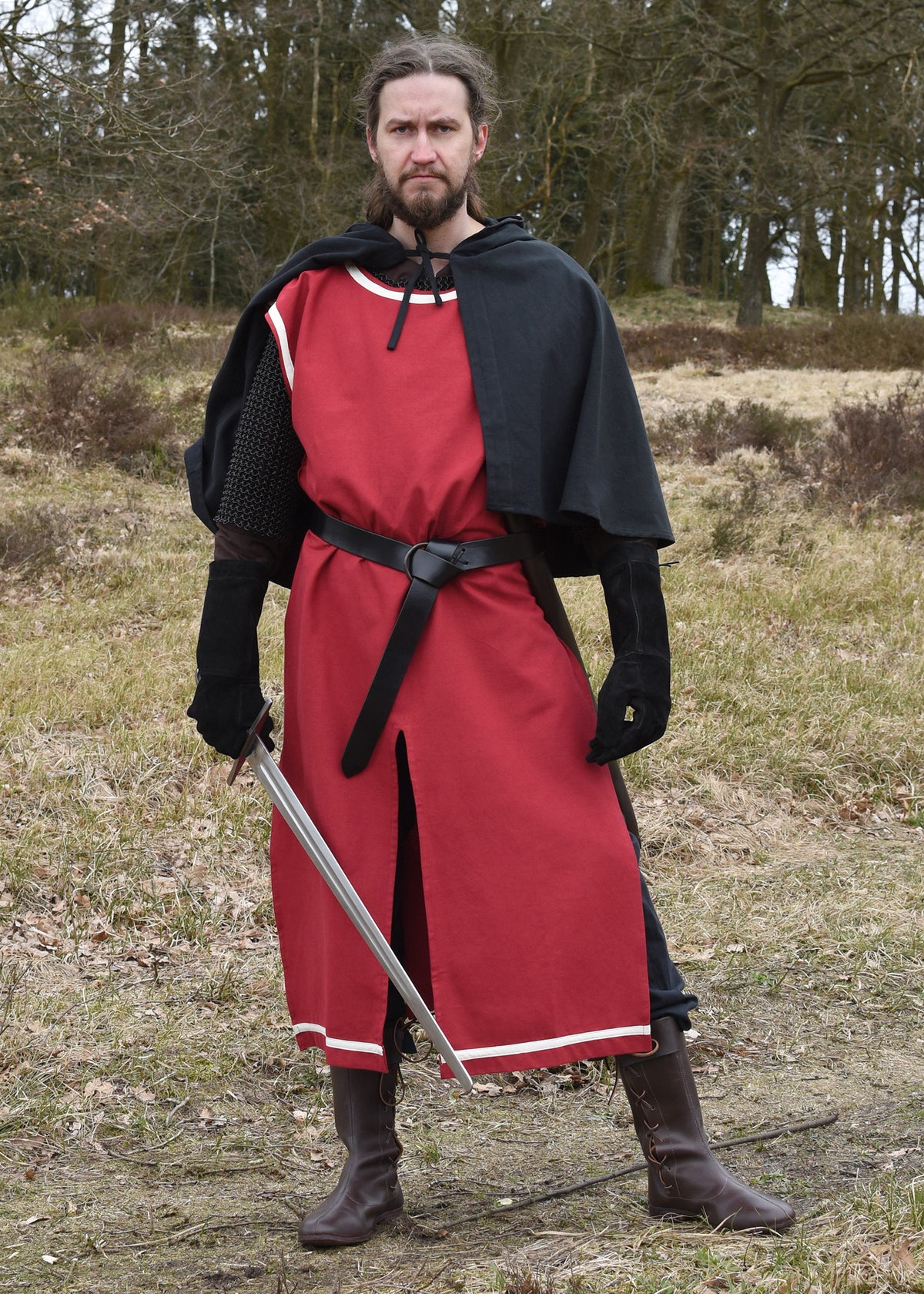 Medieval surcoat Rodrick, red-natural