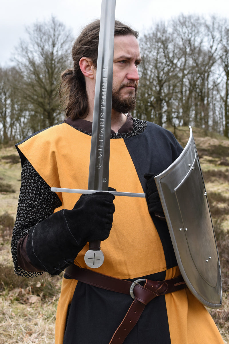 Medeltida överplagg Rodrick, orange svart