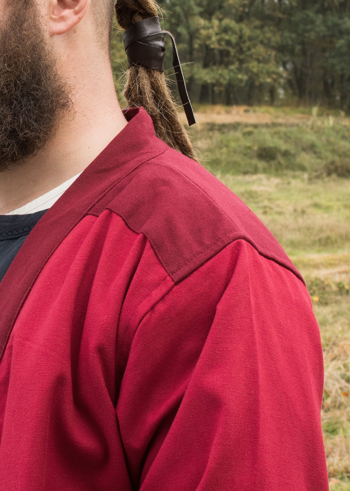 Early medieval kaftan Njord, red