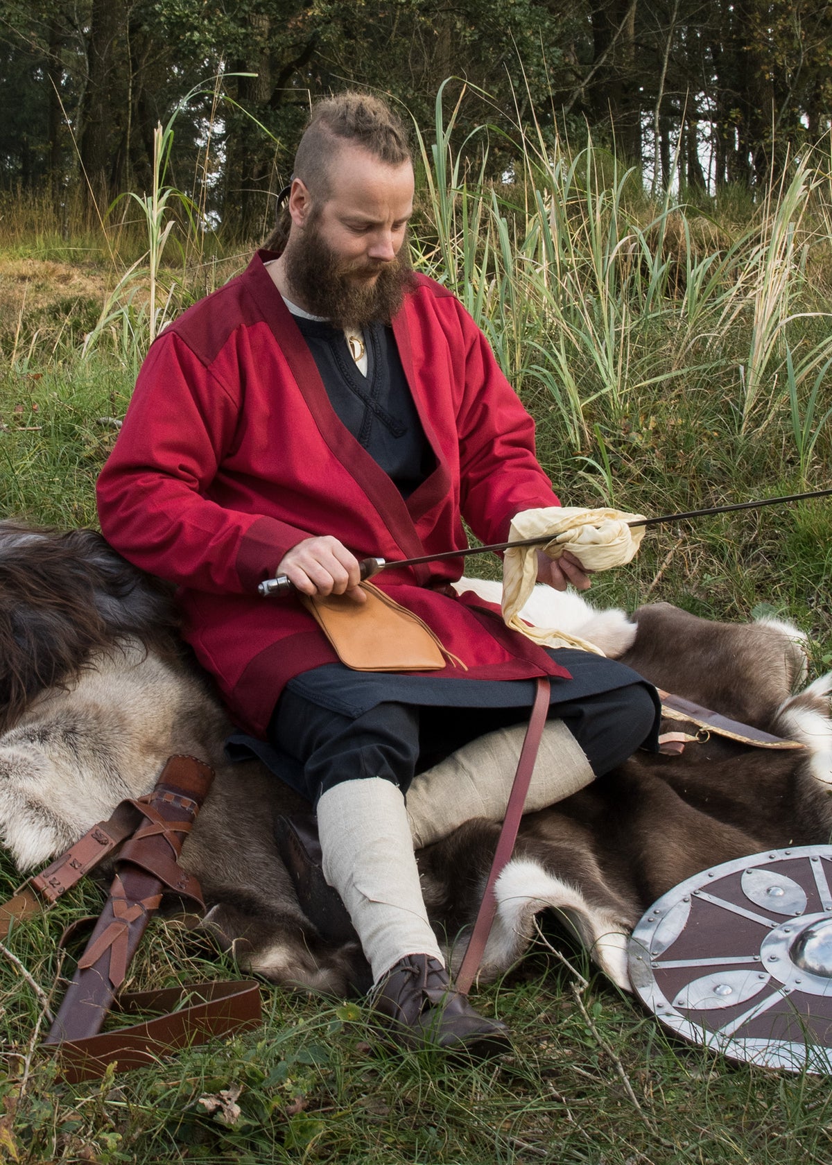 Early medieval kaftan Njord, red