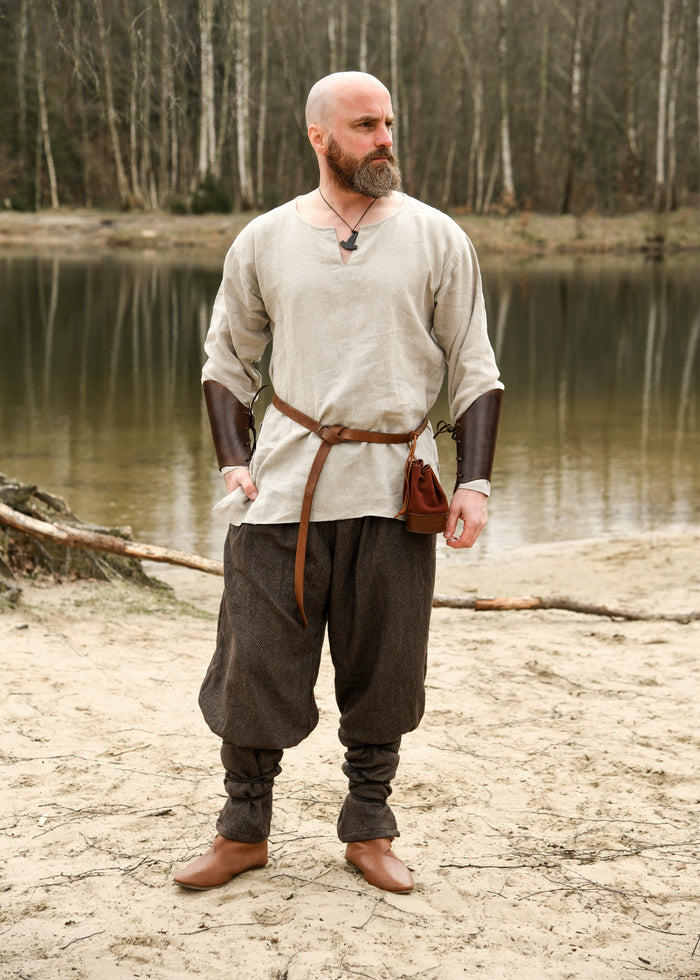 Vikingbroek Tjore, visgraatmotief, wolmix, bruin