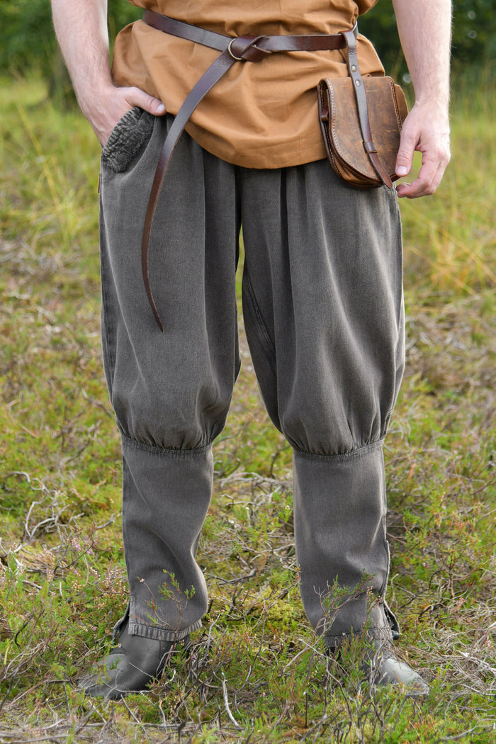 Vikingbroek Gorm, zwart-bruin