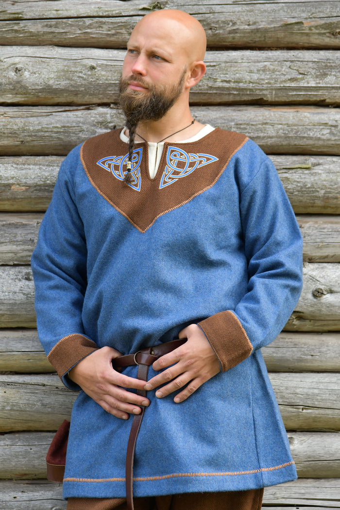 Vikingtuniek Esben, wol, blauw-bruin
