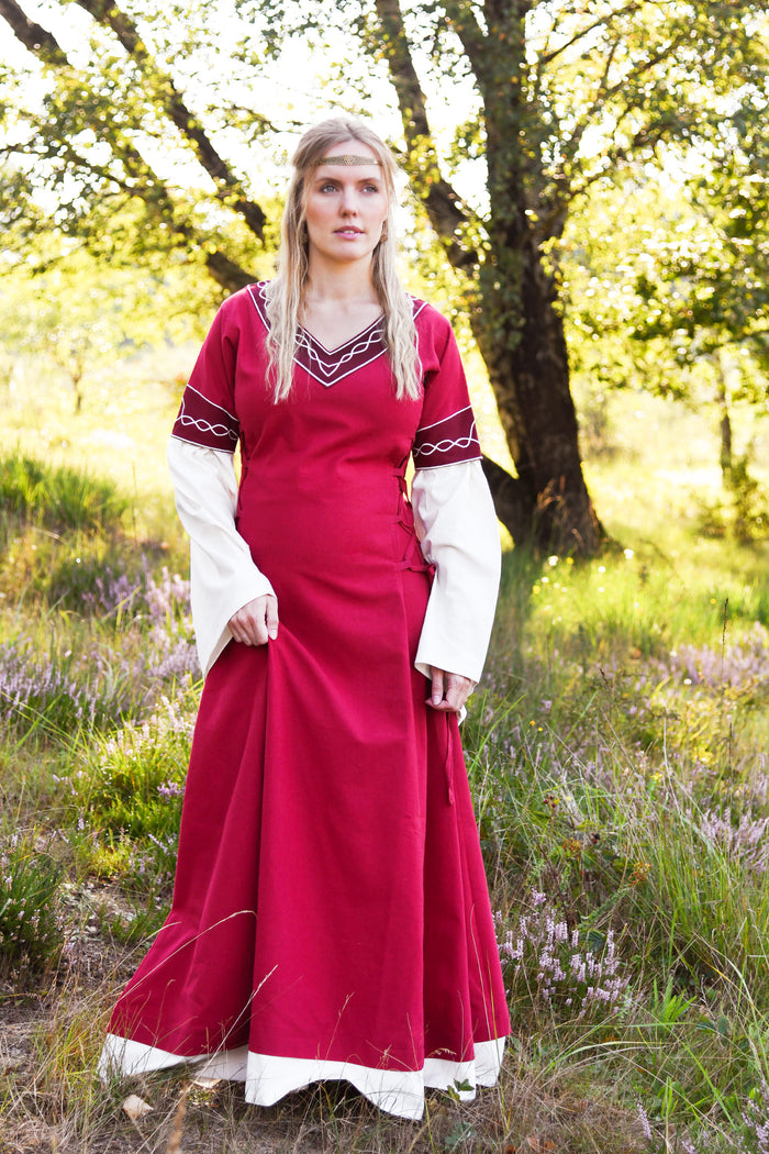 Gothic Bliaut Fiona, red-natural