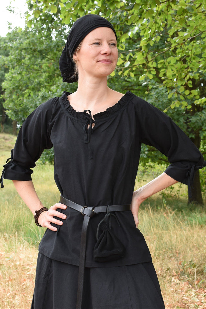 Renaissance blouse Anne, black