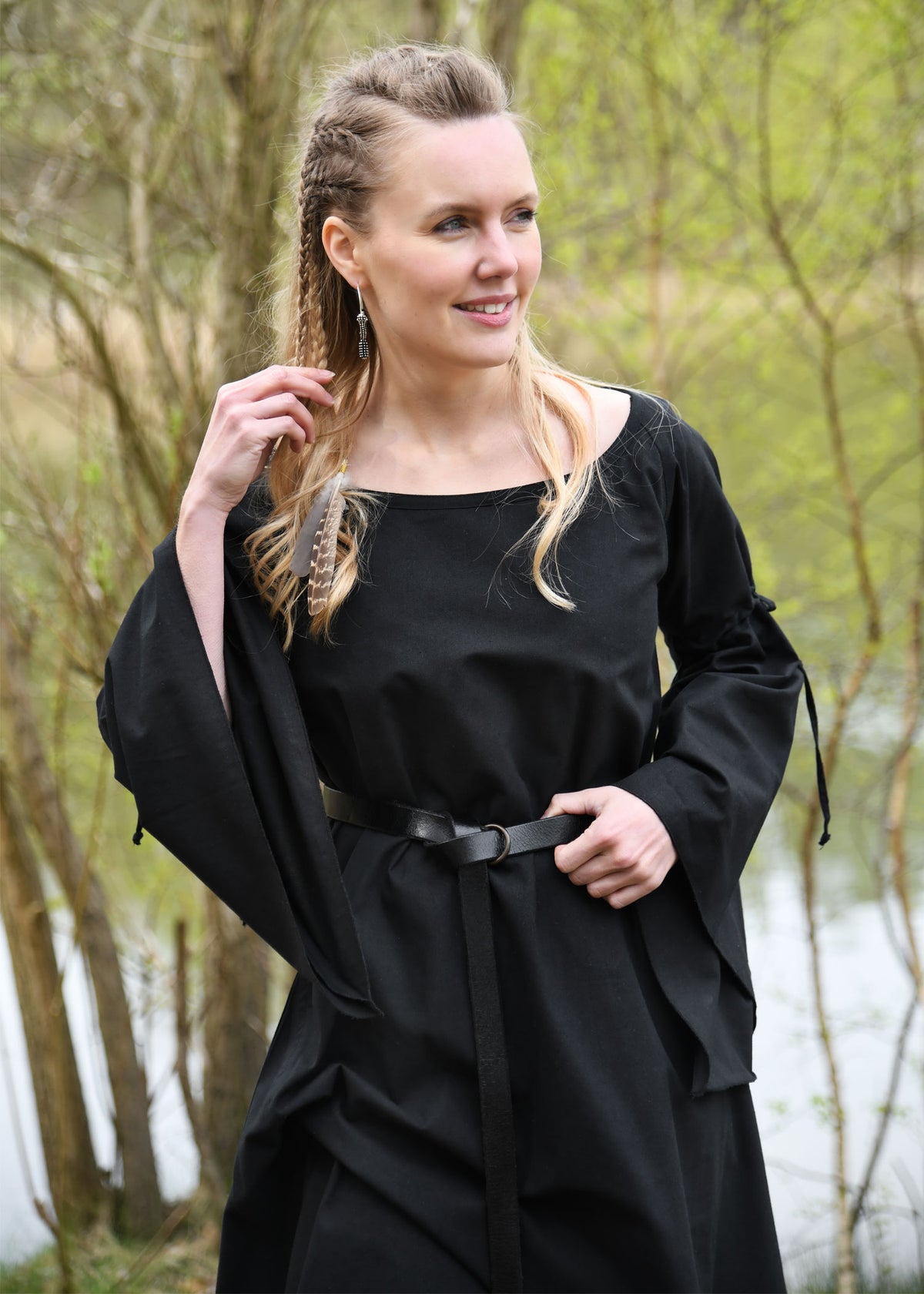 Middeleeuwse gotische jurk Iseult, zwart