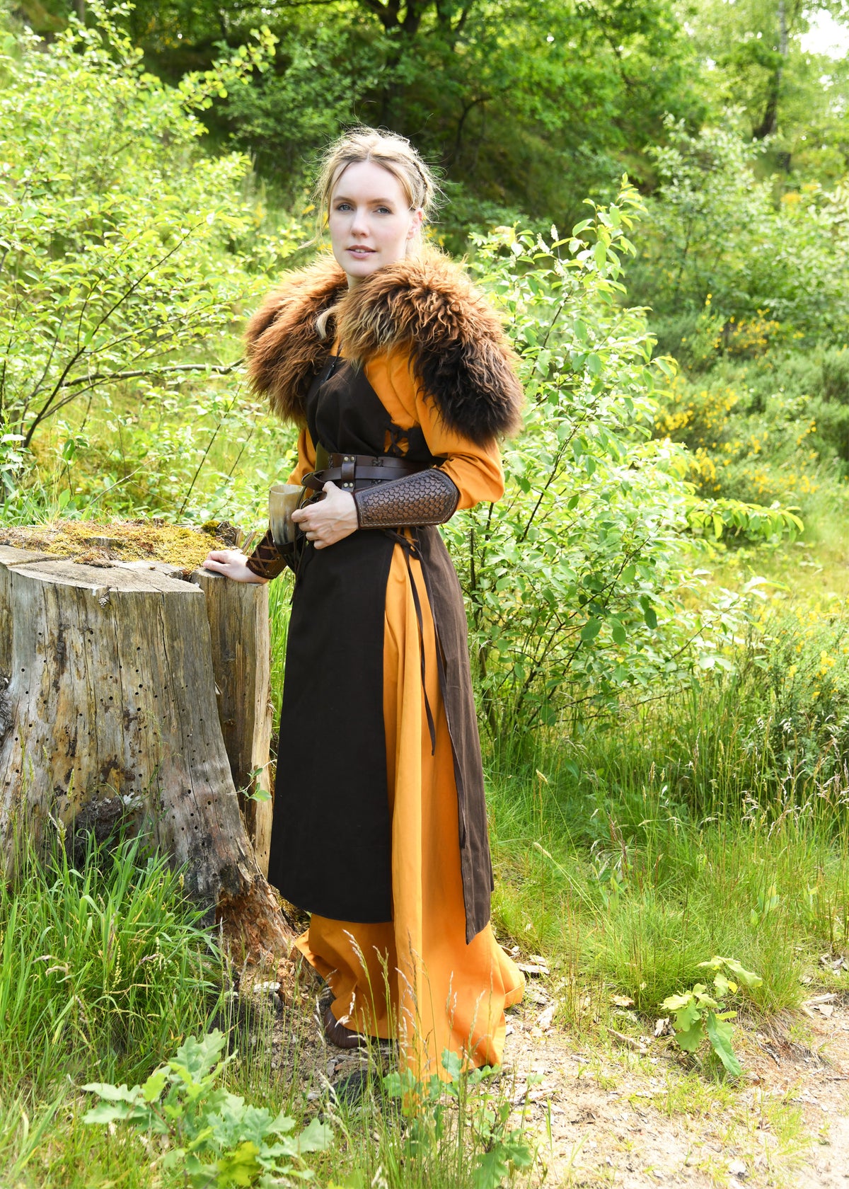 Viking hangerok Tina, brown
