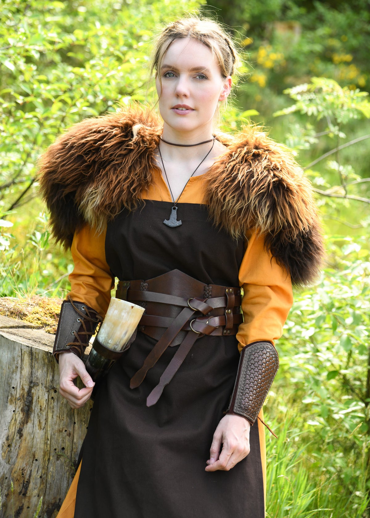 Viking hangerok Tina, brown