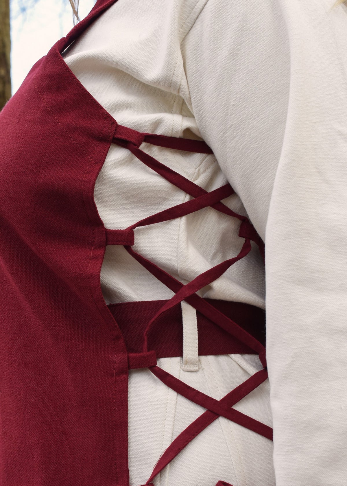 Viking hangerok Tinna, wine red