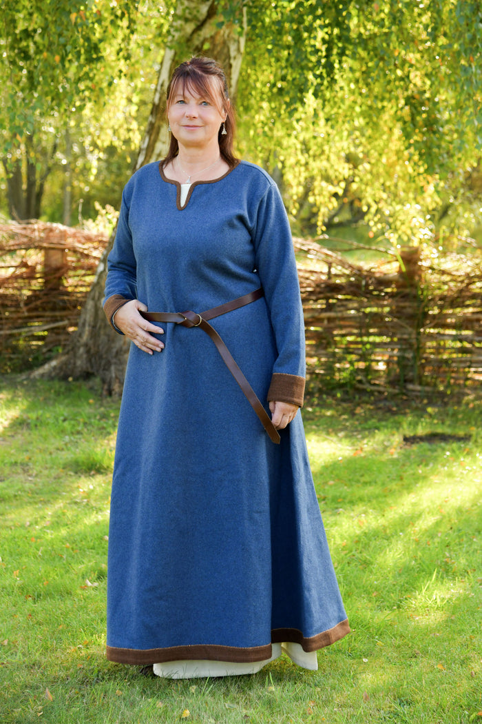 Wollen Vikingjurk Lykka, blauw-bruin