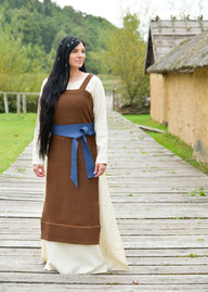 Viking hangerok Annik, wool, brown