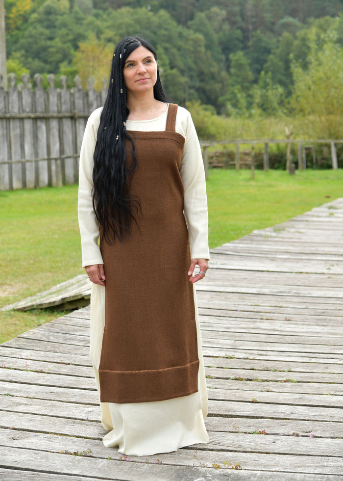Viking hangerok Annik, wool, brown