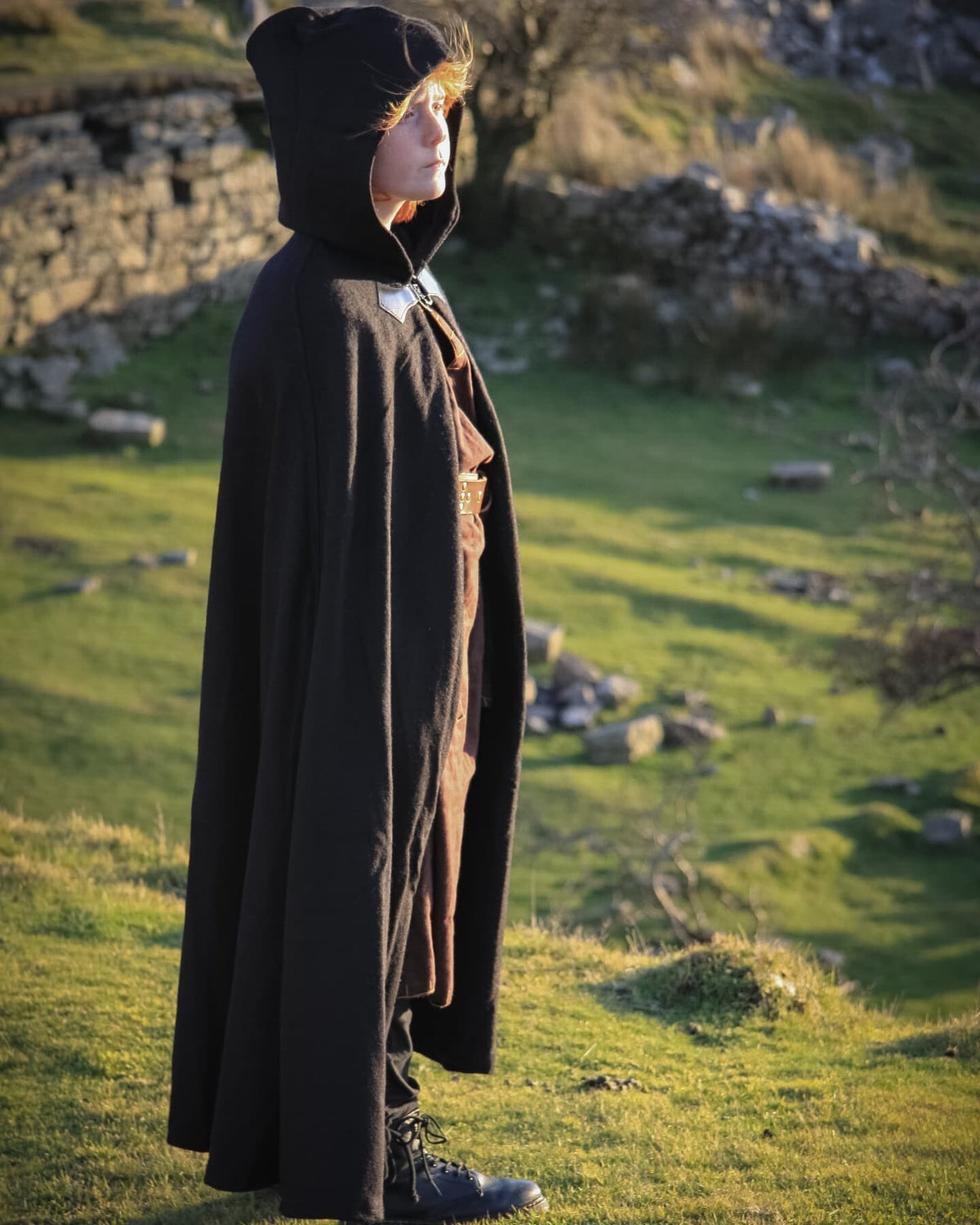 Child's cloak Rowan, black, wool blend