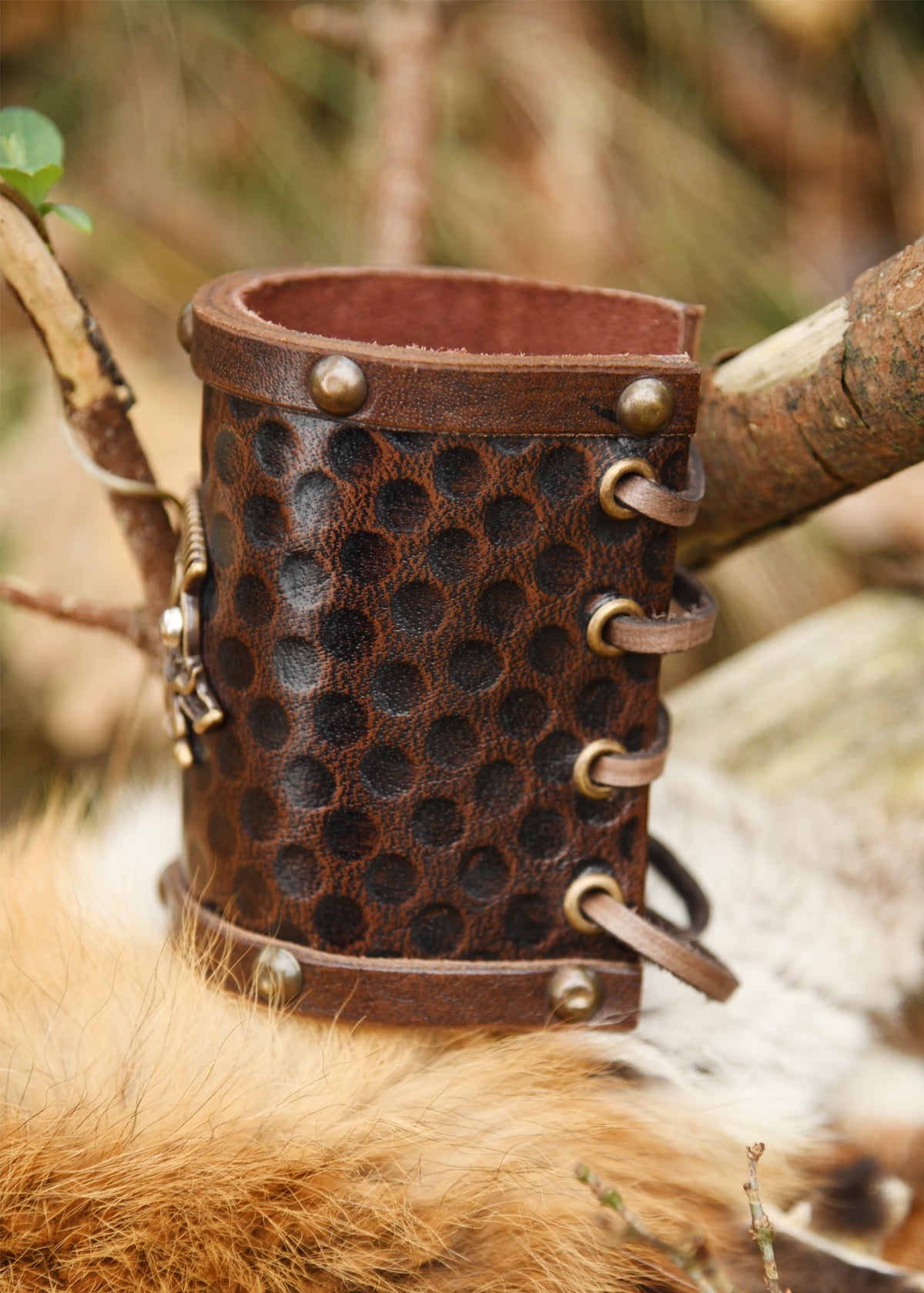 Bracelet Celtic boar Knocknagael per piece, leather