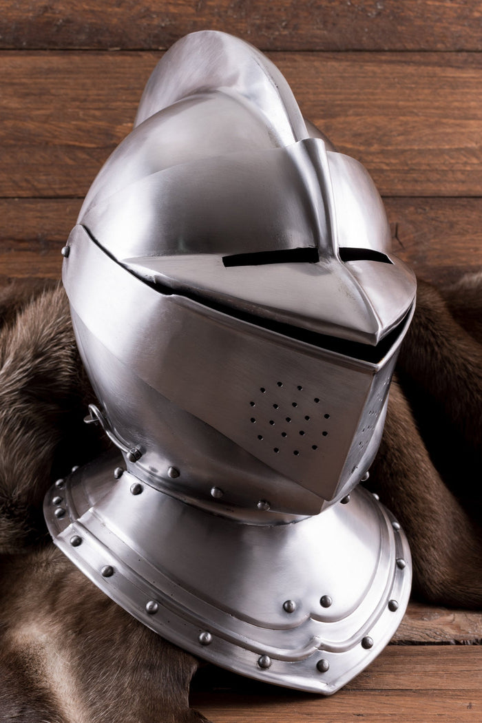 Close helm, Greenwich style, 1.6 mm