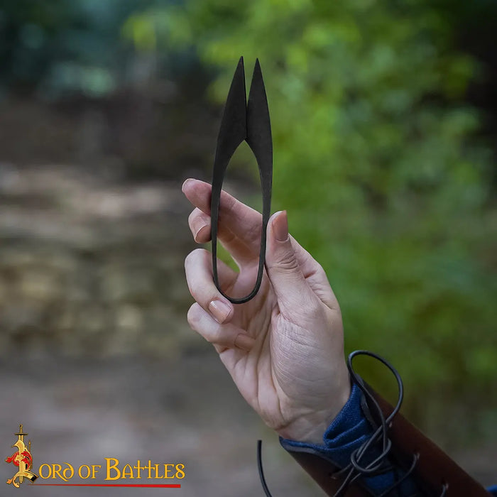 Medieval scissors, 12.7 cm