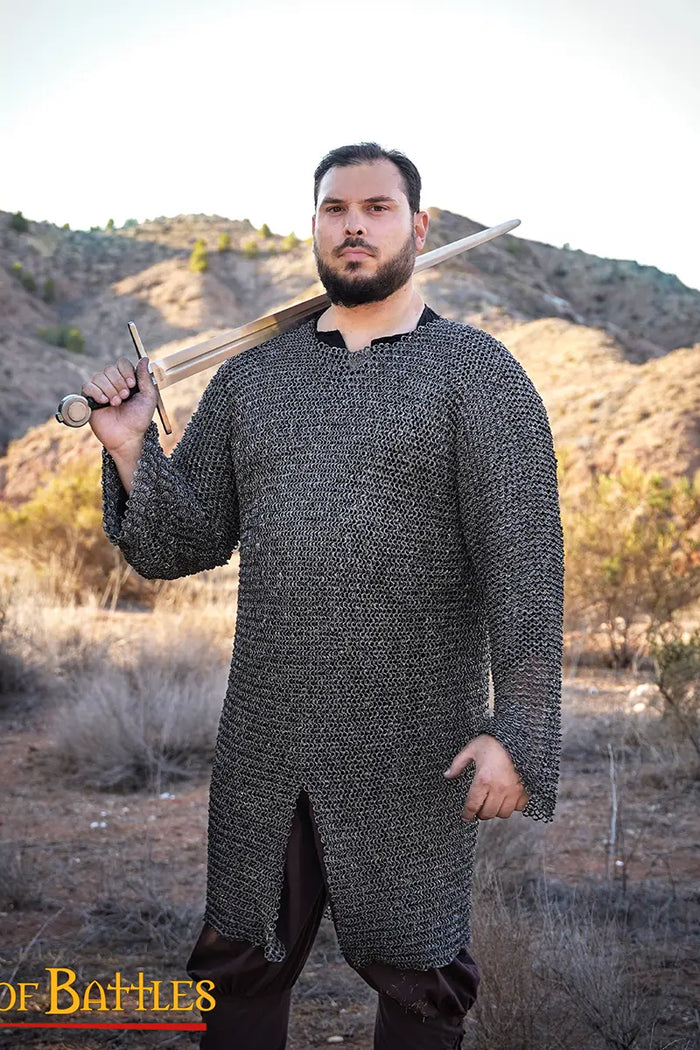 Hauberk with split, round rings - round rivets, 8 mm