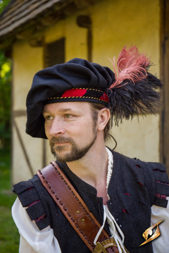 Renaissance beret, wool blend, black-red