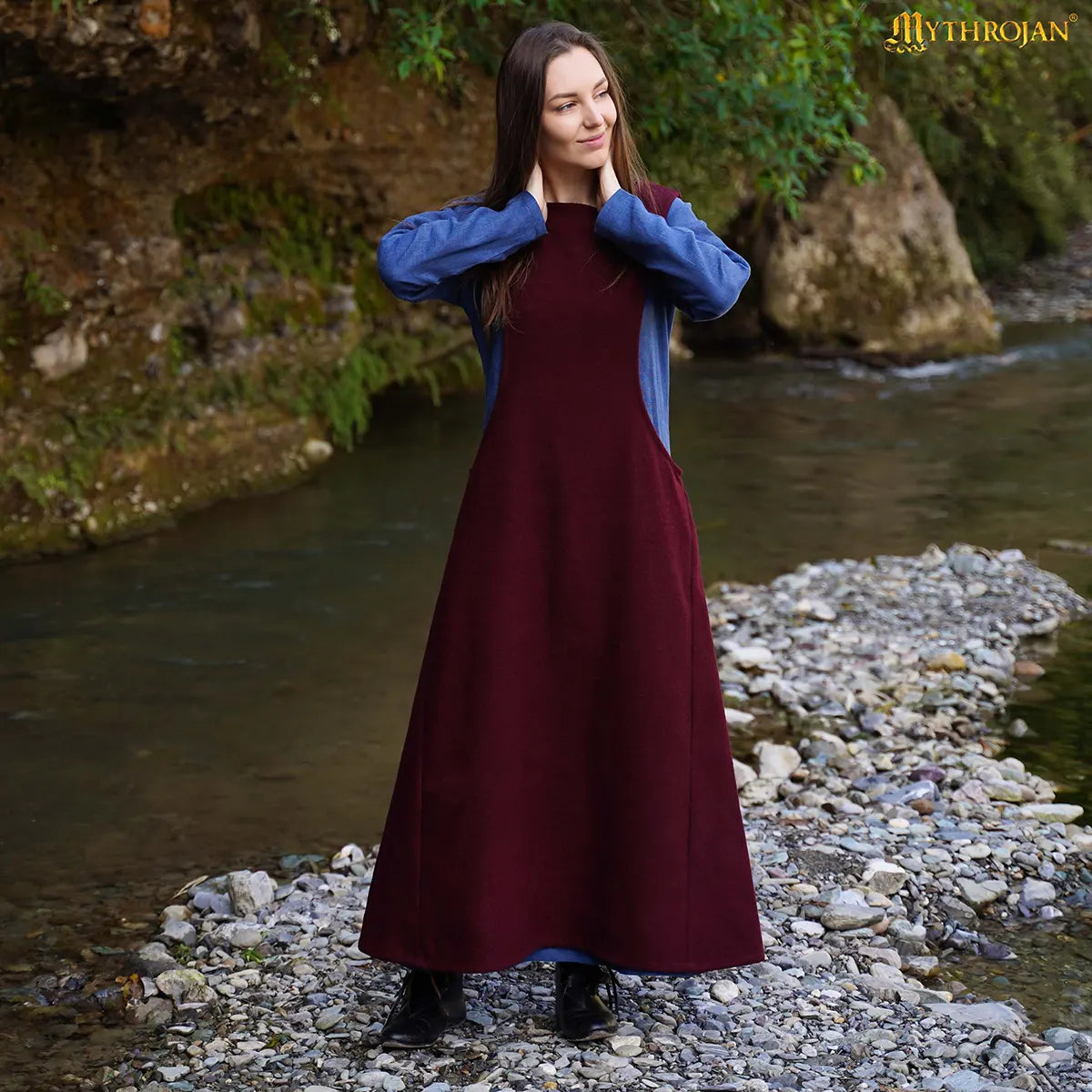 Surcotte Martha, wool, red