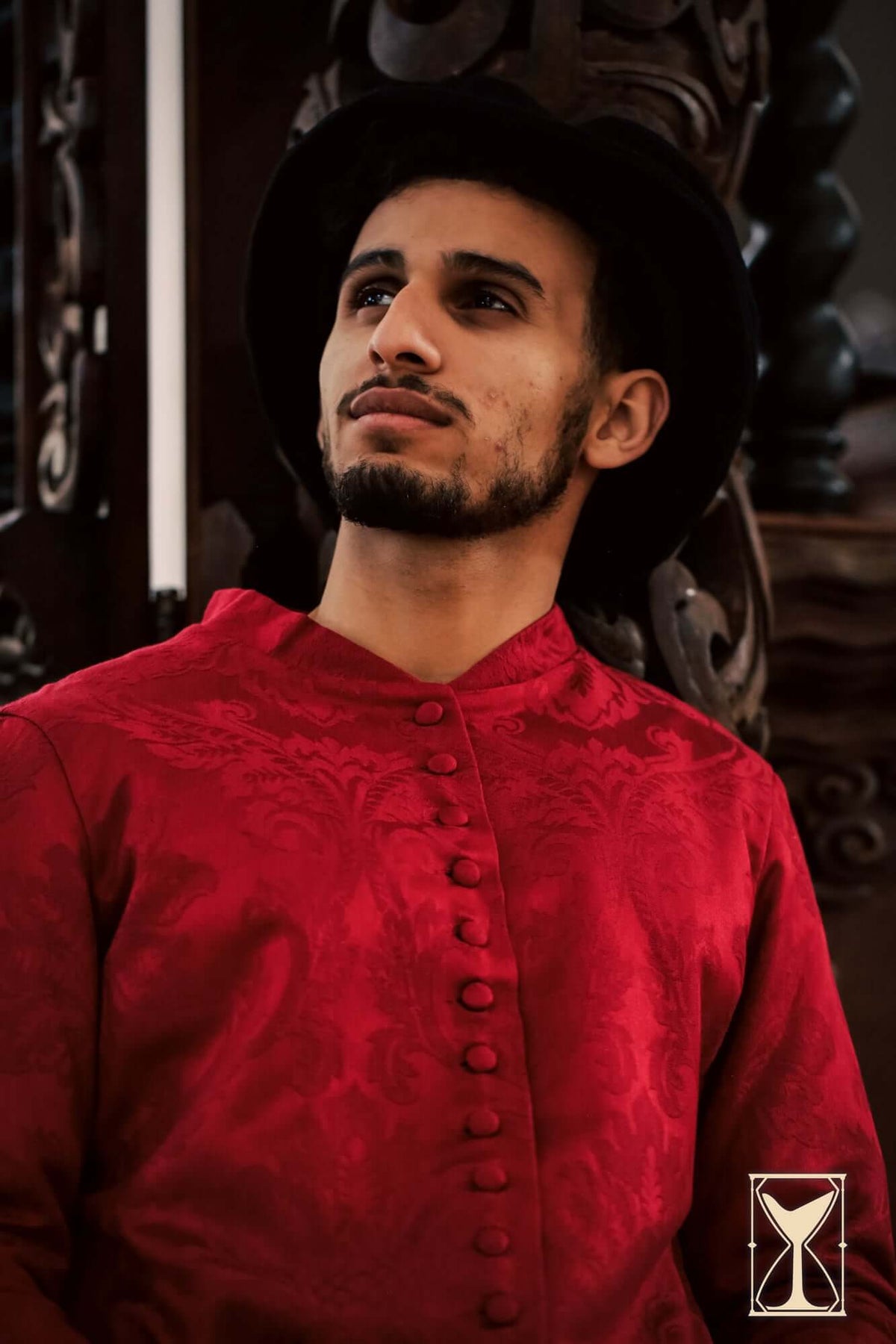 Cotehardie Rodrigo, brocade, red