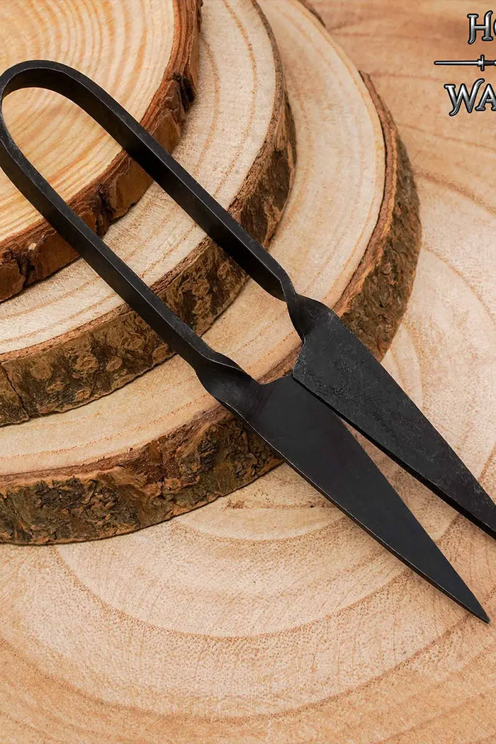 Medieval scissors, 13.5 cm