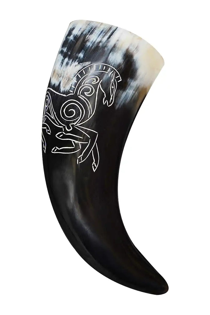 Drinking horn with Indo-European horse motif
