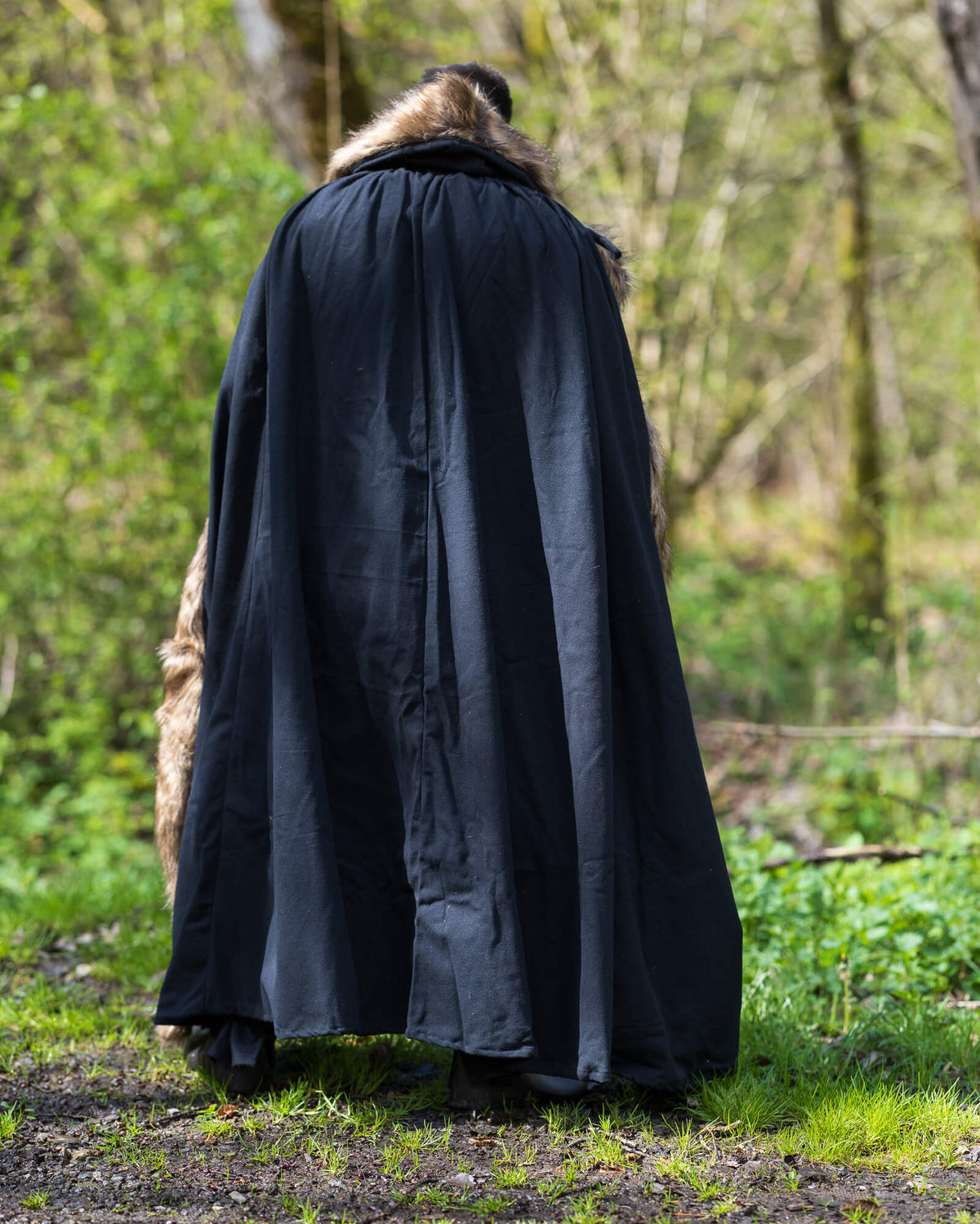 Cloak Aaron with fur trim, green