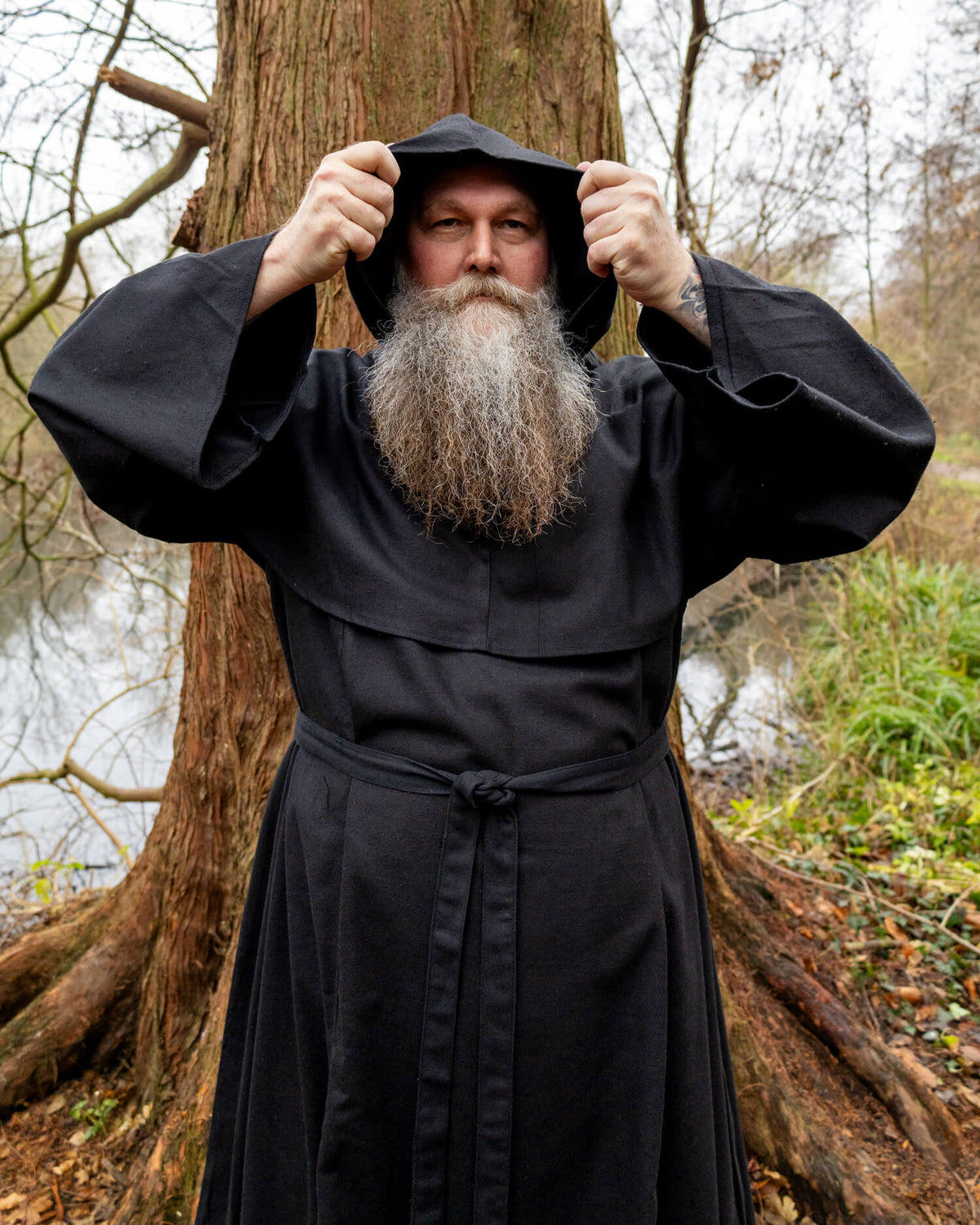 Monk's habit Adson, black