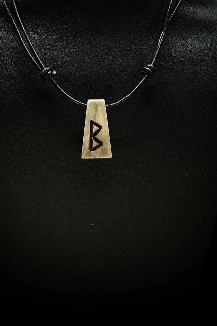 Bone rune pendant B, Biork