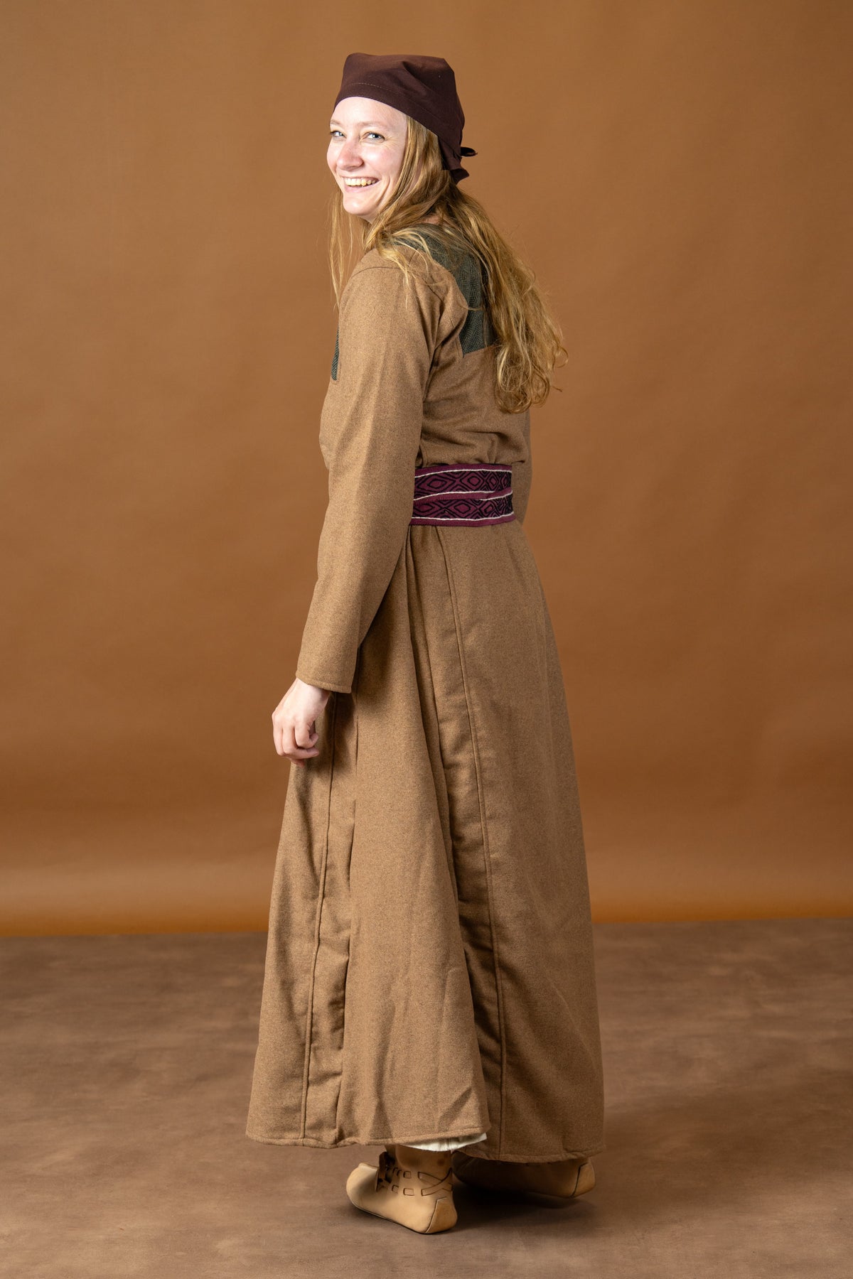 Rusvik Viking dress Jadwiga, sand, wool mix