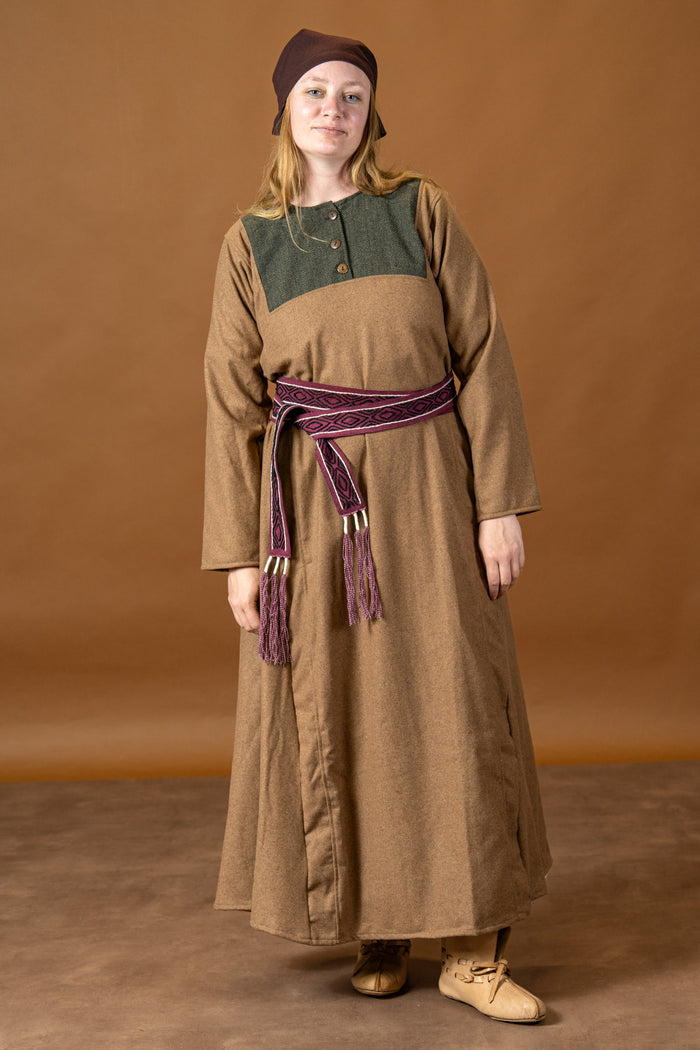 Rusvik Viking dress Jadwiga, sand, wool mix