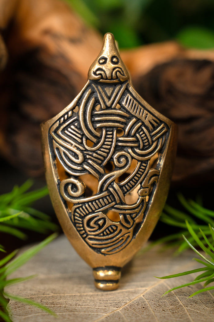 Scabbard end Borre style